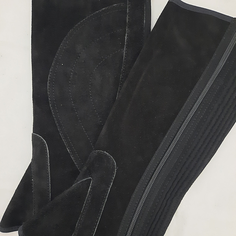Mini Chaps Black Suede_close up